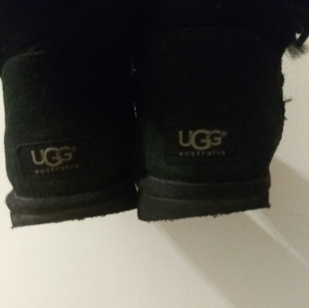 UGG Bailey II Button Black Suede Short Boots - Picture 8 of 12